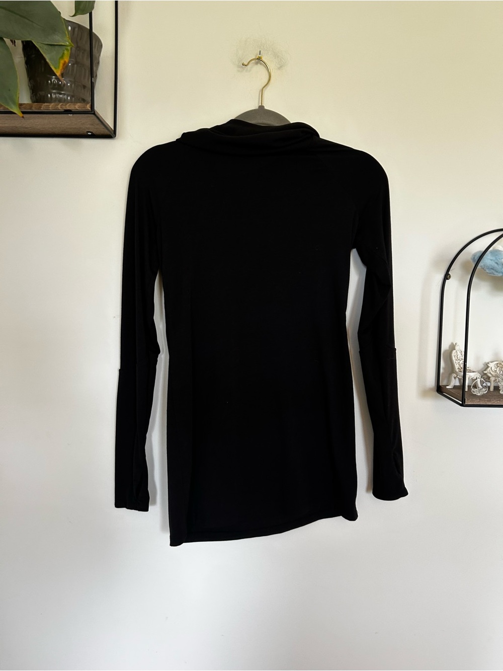 Athleta Essence Hooded Tunic Black Cowl Neck Lightweight Sweater Shirt Size XS